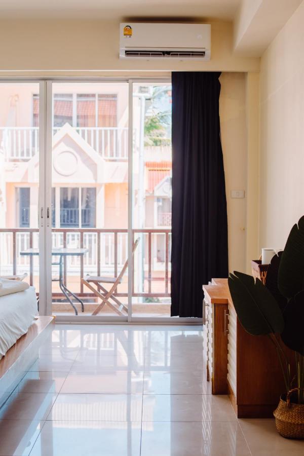 Patong Beach Side Hotel Ngoại thất bức ảnh