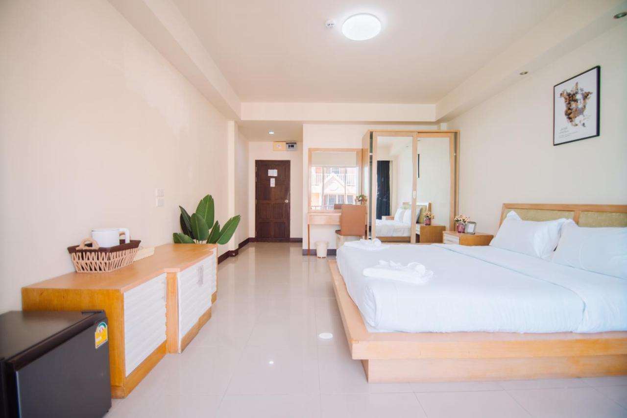 Patong Beach Side Hotel Ngoại thất bức ảnh