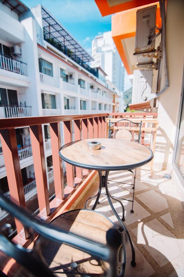 Patong Beach Side Hotel Ngoại thất bức ảnh
